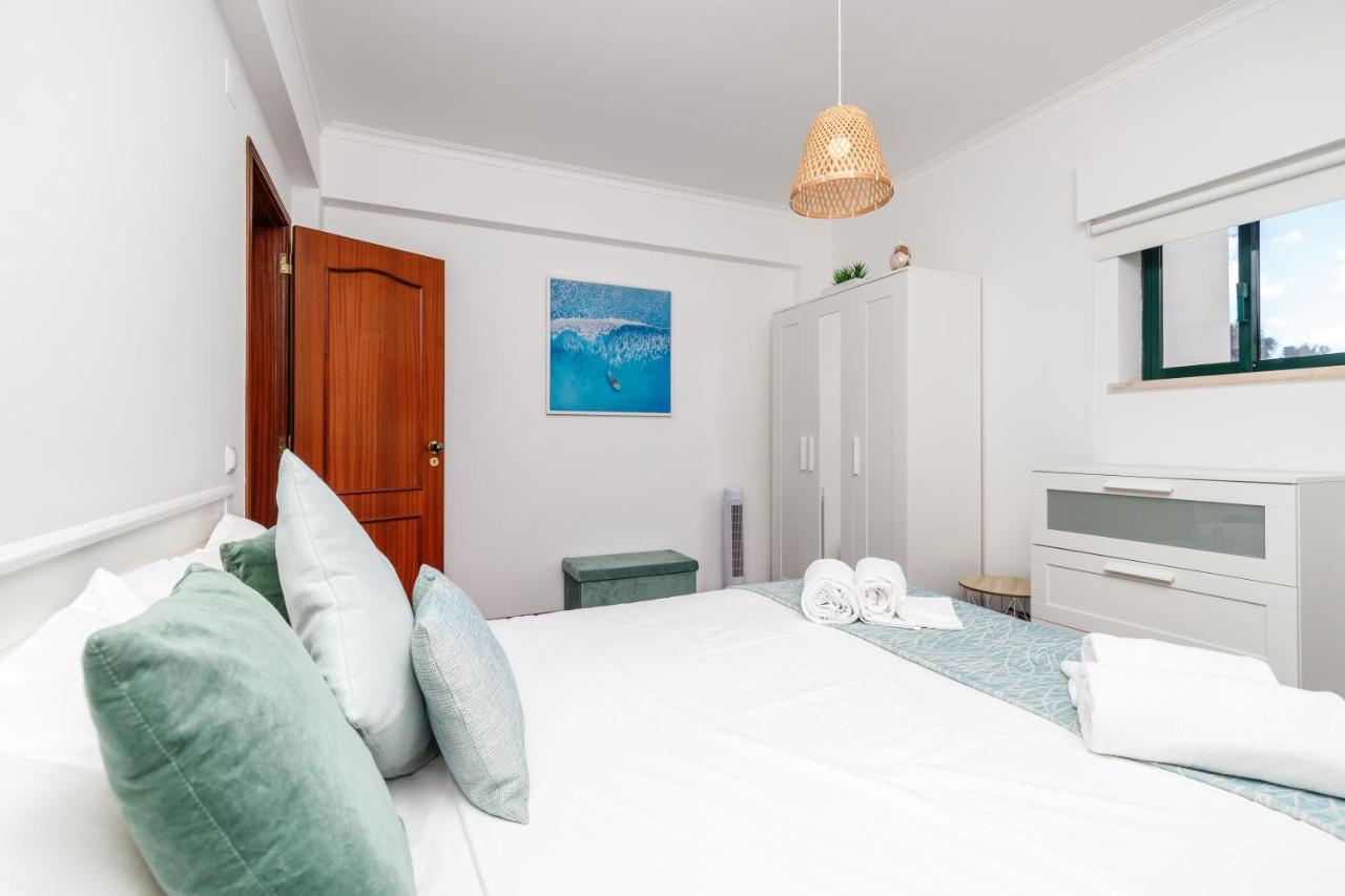 Breeze Beach House Сетубал Экстерьер фото