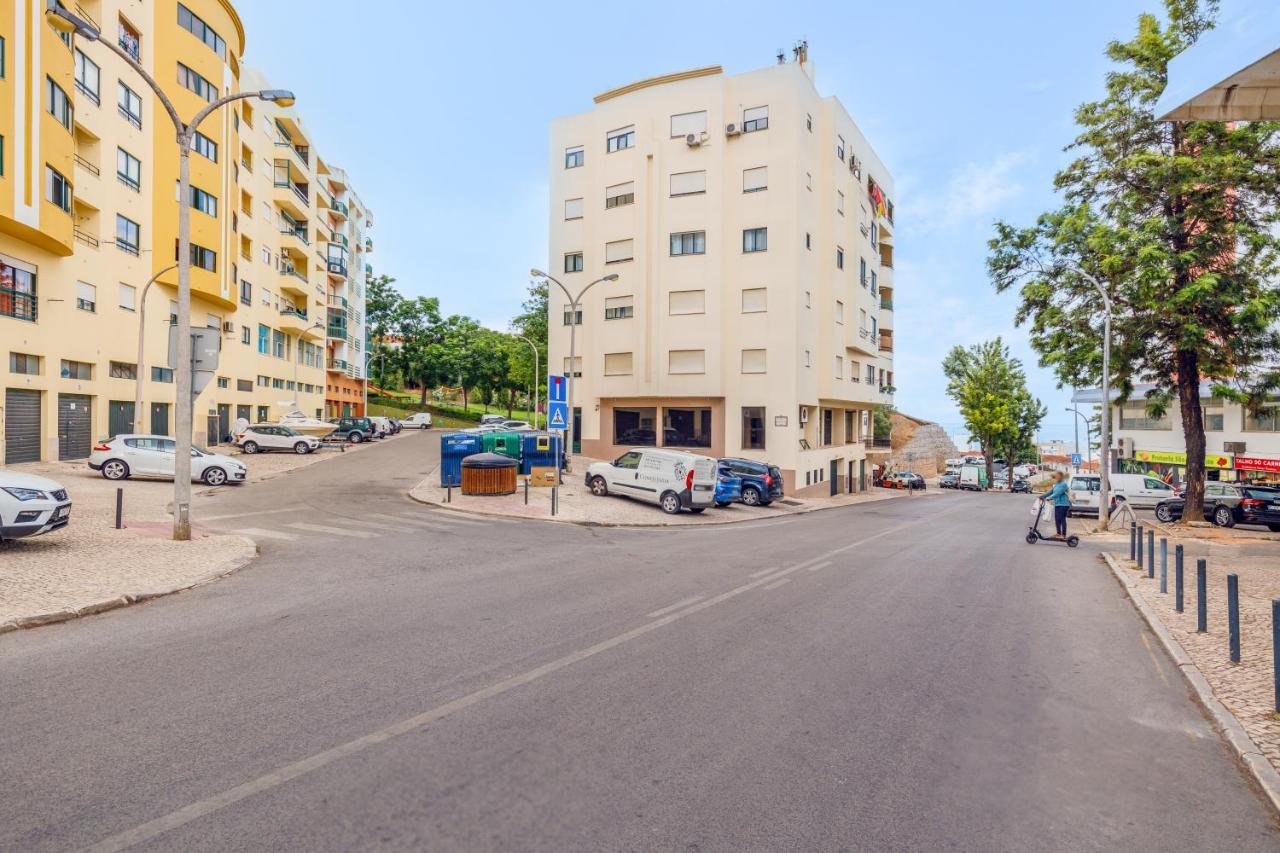 Breeze Beach House Сетубал Экстерьер фото