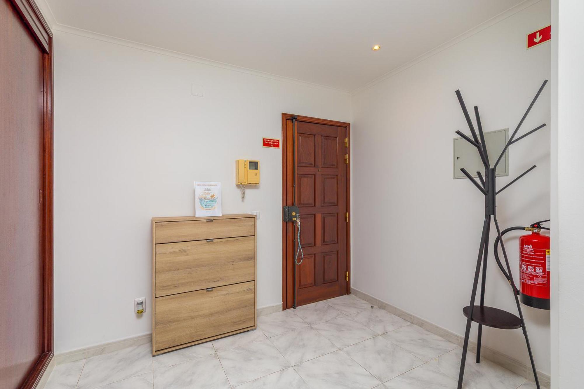 Breeze Beach House Сетубал Экстерьер фото