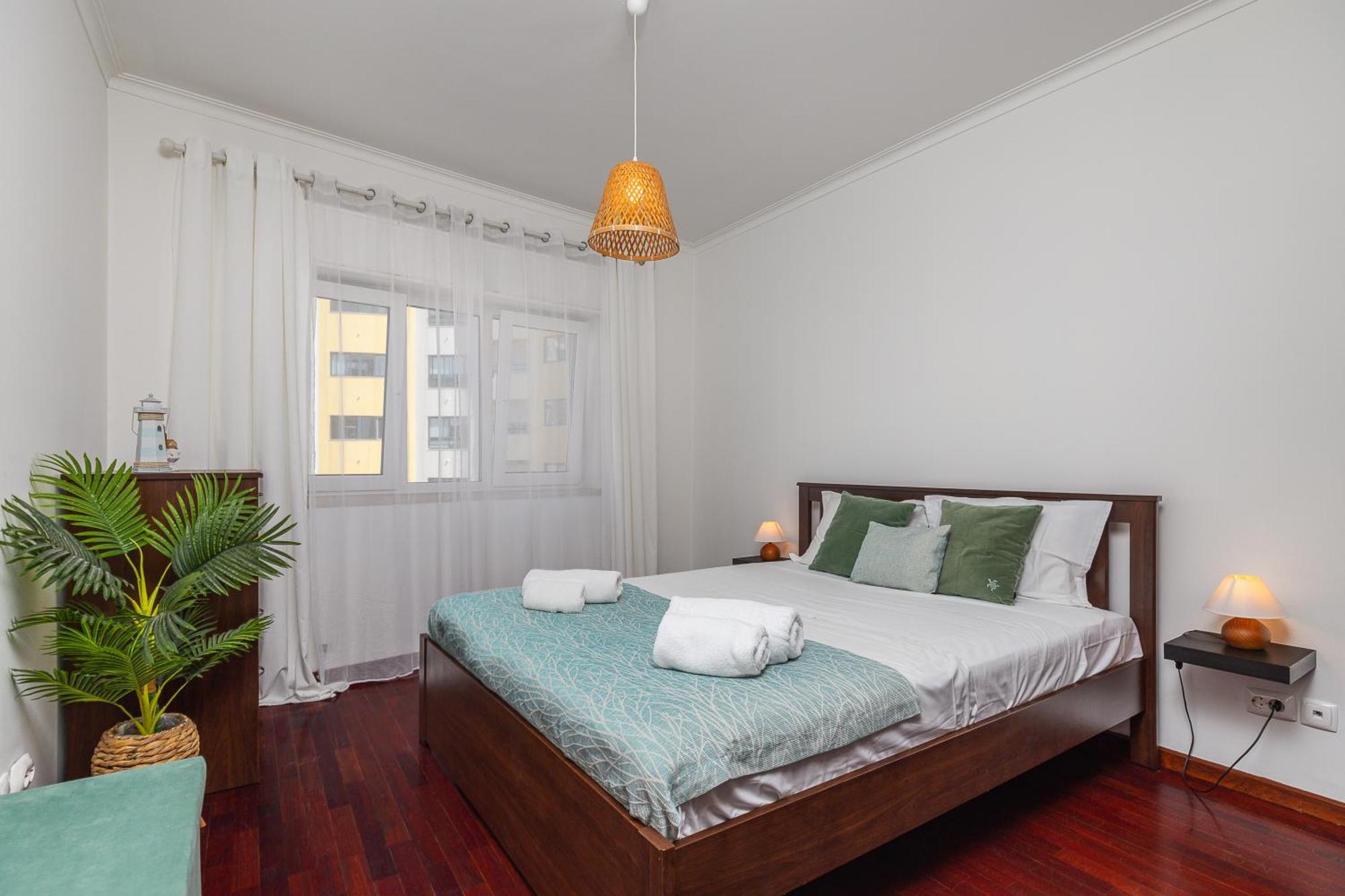 Breeze Beach House Сетубал Экстерьер фото