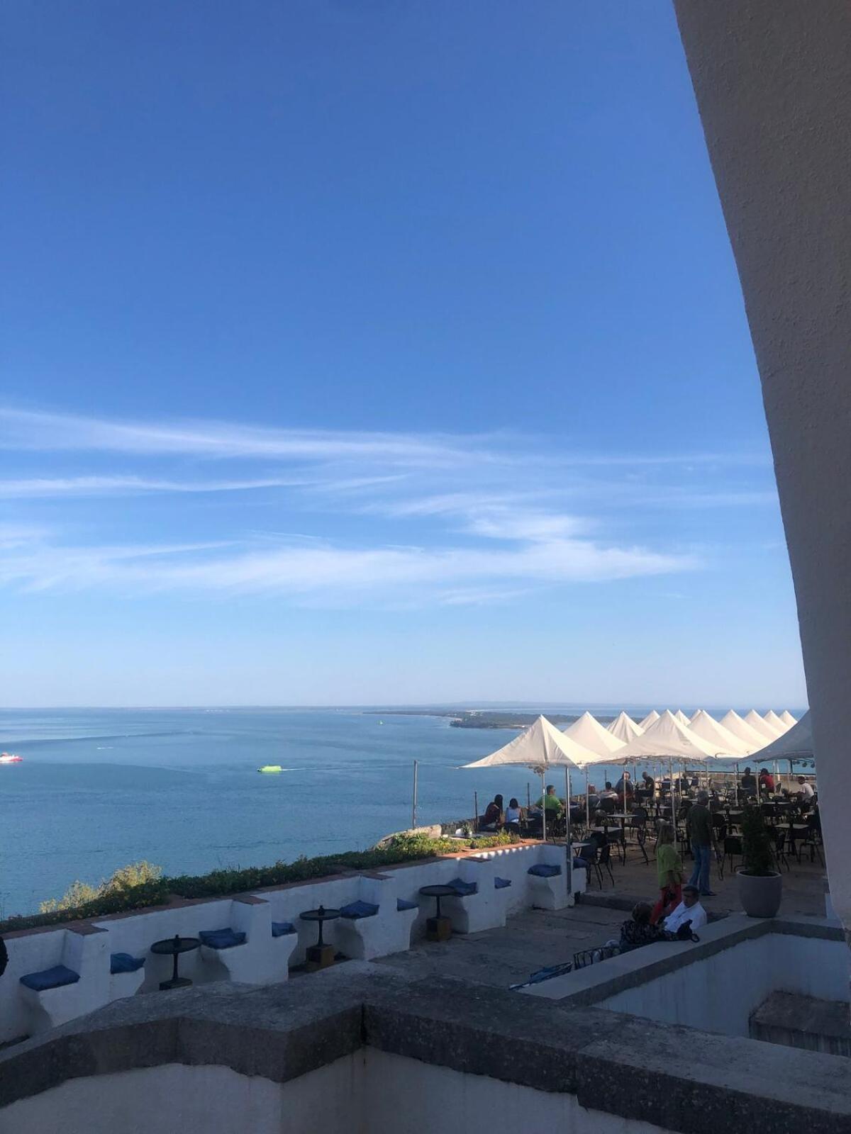 Breeze Beach House Сетубал Экстерьер фото